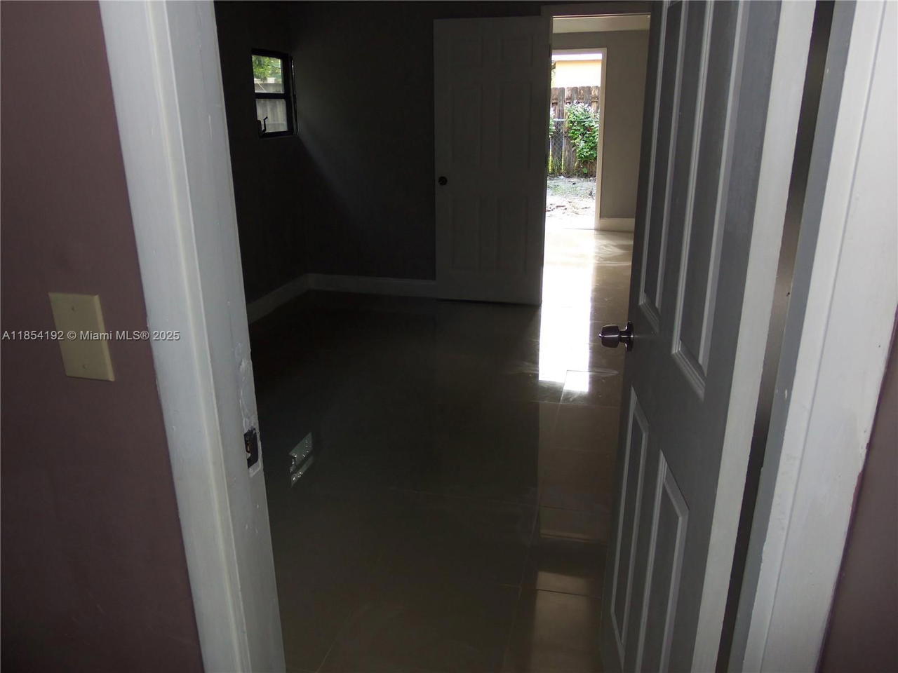 Real estate property located at 5960 16th Ct, Broward, Fourth Add To Sunrise Gol, Sunrise, FL