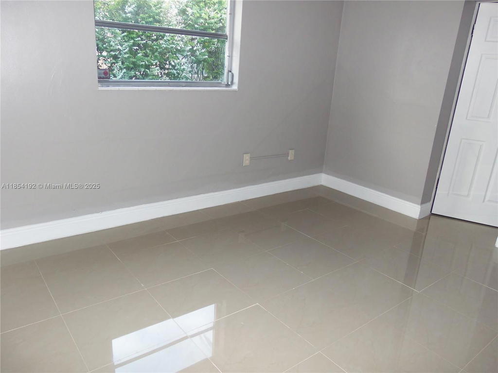 Real estate property located at 5960 16th Ct, Broward, Fourth Add To Sunrise Gol, Sunrise, FL