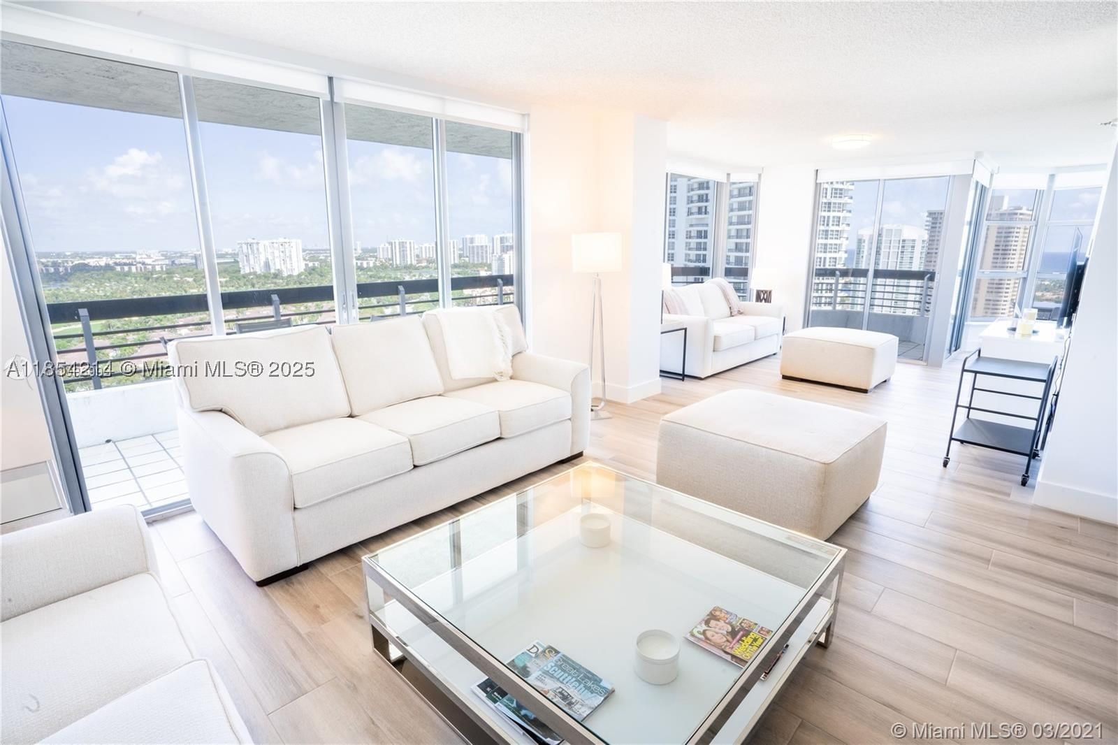Real estate property located at 3530 Mystic Pointe Dr #2509, Miami-dade, Mystic Pointe Tower 500, Aventura, FL