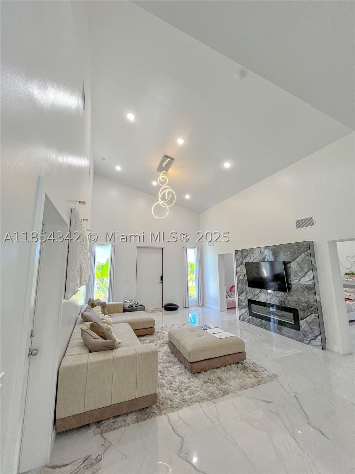 Real estate property located at 395 Pace Avenue, Lee, Southwood, Lehigh Acres, FL