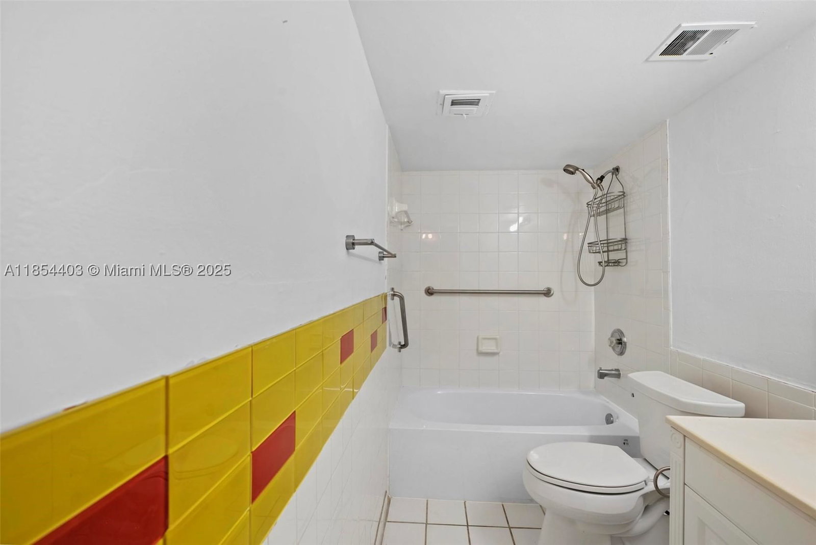 Real estate property located at 6923 Cypress Rd A15, Broward, Plantation Royal Section, Plantation, FL