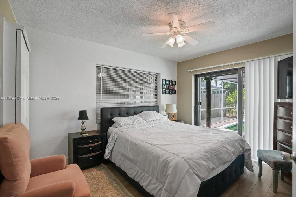 Real estate property located at 4301 45th Ave, Broward, Oakland Estates 1st Sec, Lauderdale Lakes, FL