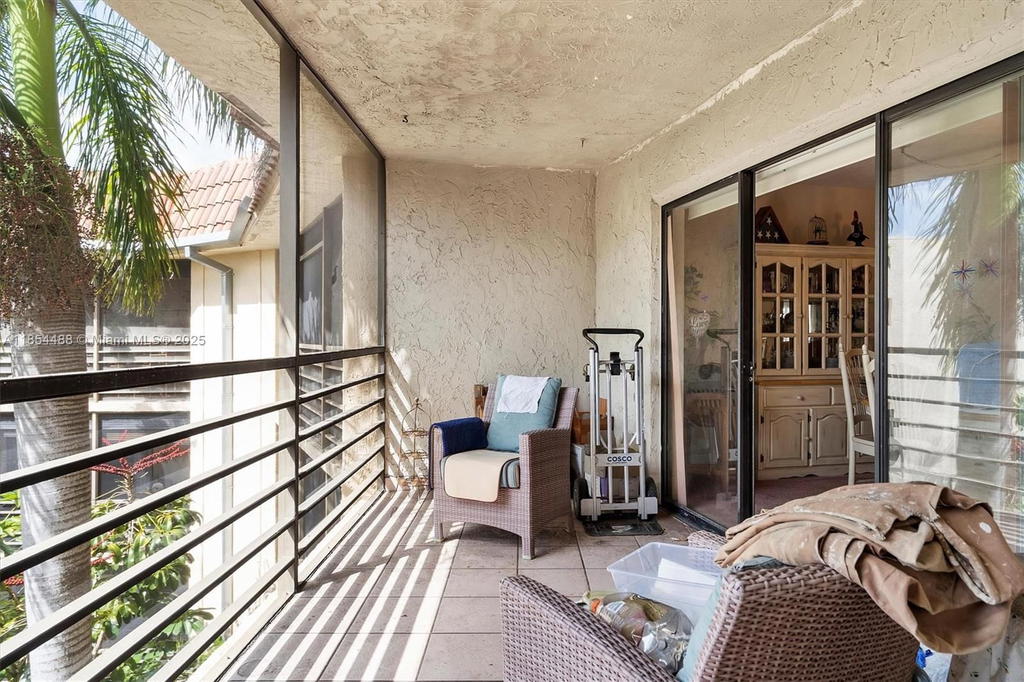 Real estate property located at 6855 Broward Blvd #405, Broward, Plantation Club B Condo, Plantation, FL