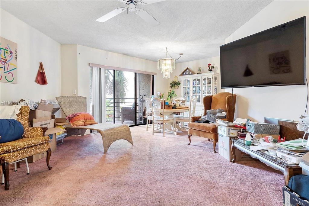 Real estate property located at 6855 Broward Blvd #405, Broward, Plantation Club B Condo, Plantation, FL