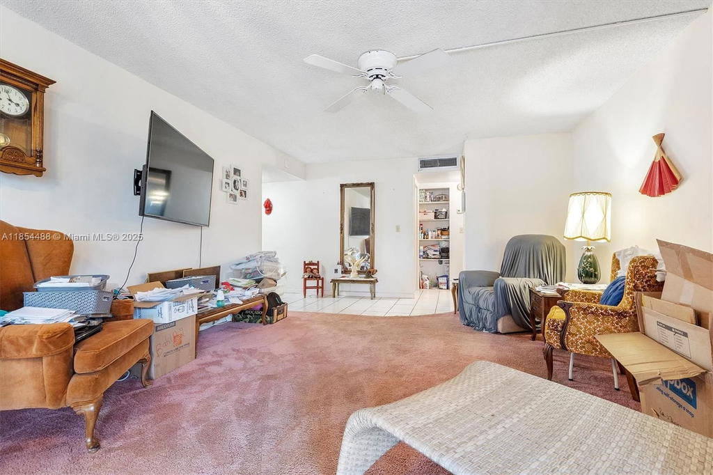 Real estate property located at 6855 Broward Blvd #405, Broward, Plantation Club B Condo, Plantation, FL