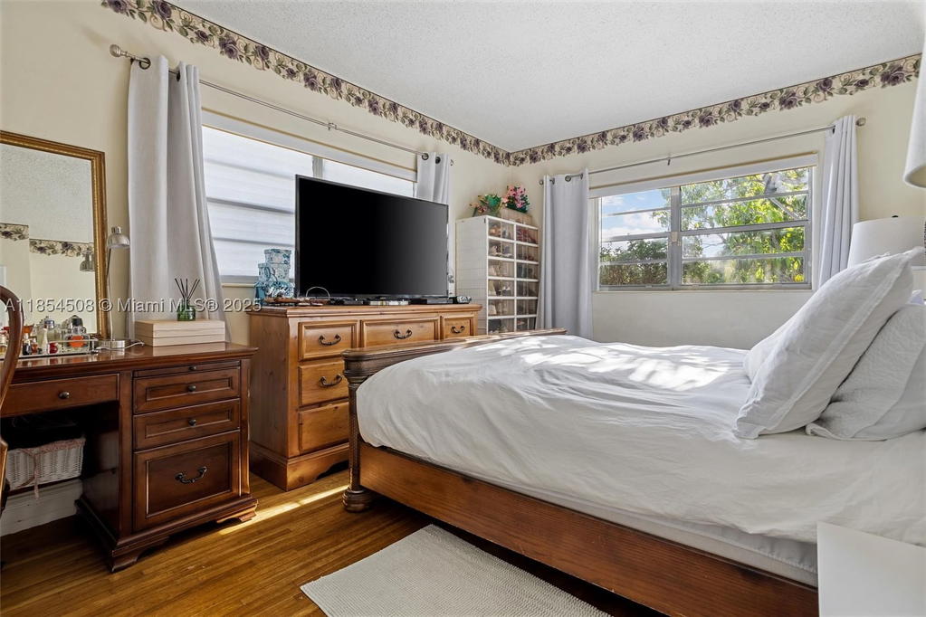 Real estate property located at 1701 21st St, Miami-dade, Pleasant Grove, Miami, FL