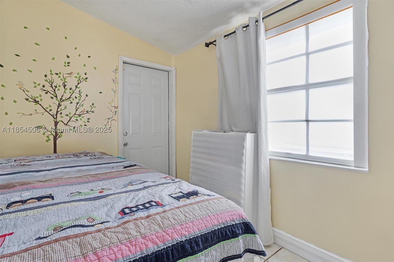 Real estate property located at 1701 21st St, Miami-dade, Pleasant Grove, Miami, FL