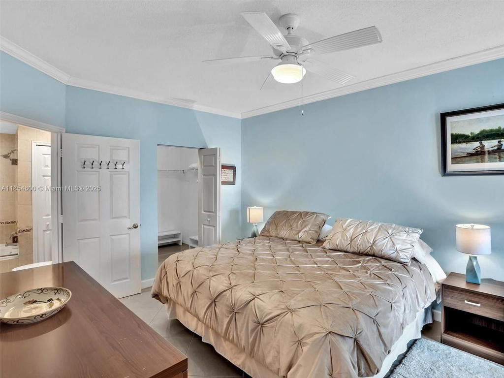 Real estate property located at 3255 184th St #12406, Miami-dade, Village By The Bay Condo, Aventura, FL