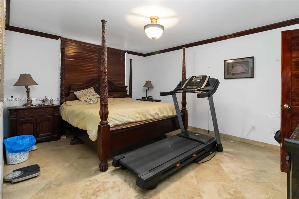 Real estate property located at 4140 79th Ave #1B, Miami-dade, Doral Gardens Condo, Doral, FL
