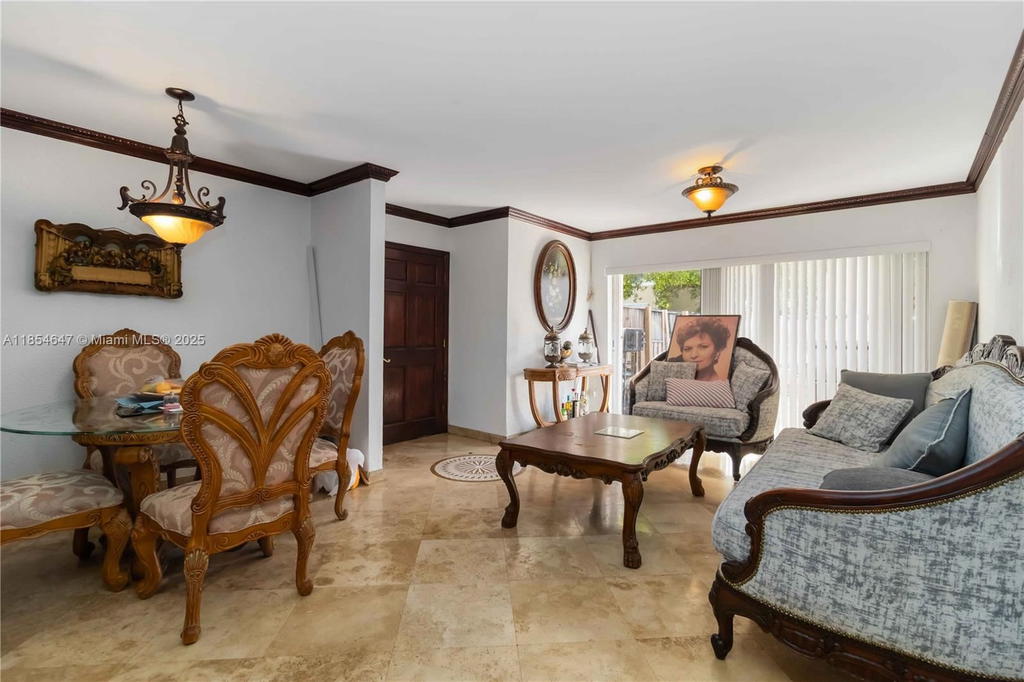 Real estate property located at 4140 79th Ave #1B, Miami-dade, Doral Gardens Condo, Doral, FL
