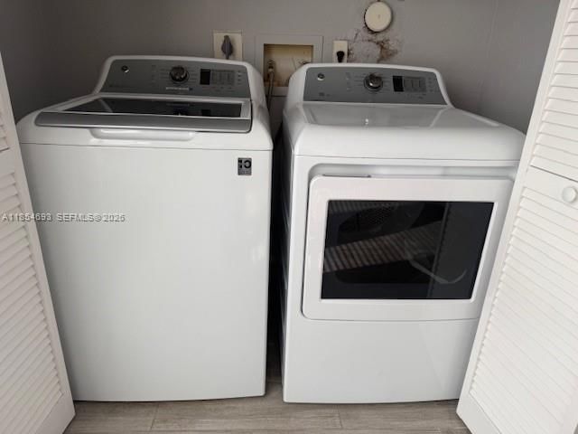 Real estate property located at 12950 Vista Isles Dr #411, Broward, Isles At Lago Mar Condo, Sunrise, FL