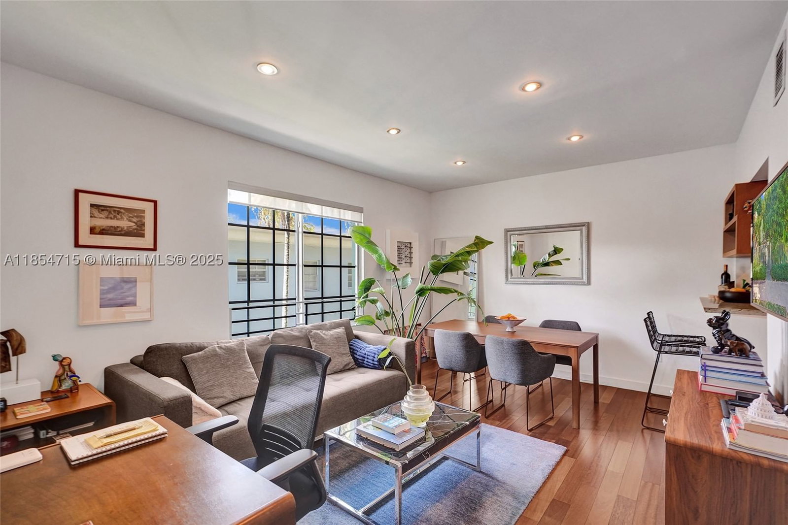 Real estate property located at 815 Euclid Ave #8, Miami-dade, Whisper Condo, Miami Beach, FL