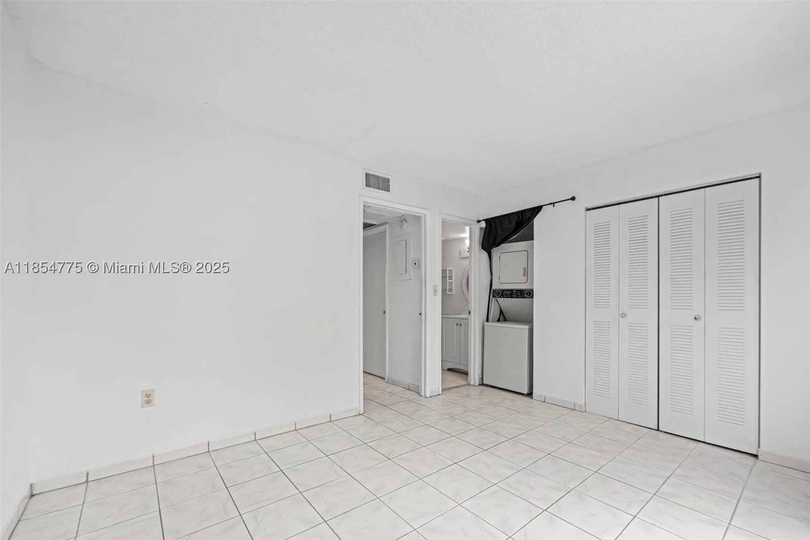 Real estate property located at 2178 60th St #18112, Miami-dade, Hialeah Club Villas Condo, Hialeah, FL