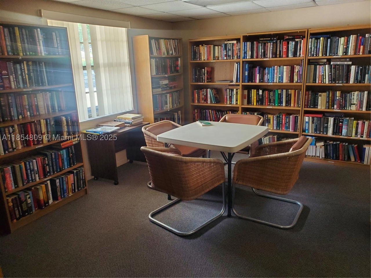 Real estate property located at 3940 Inverrary Blvd #402-A, Broward, 18th Hole At Inverrary Co, Lauderhill, FL