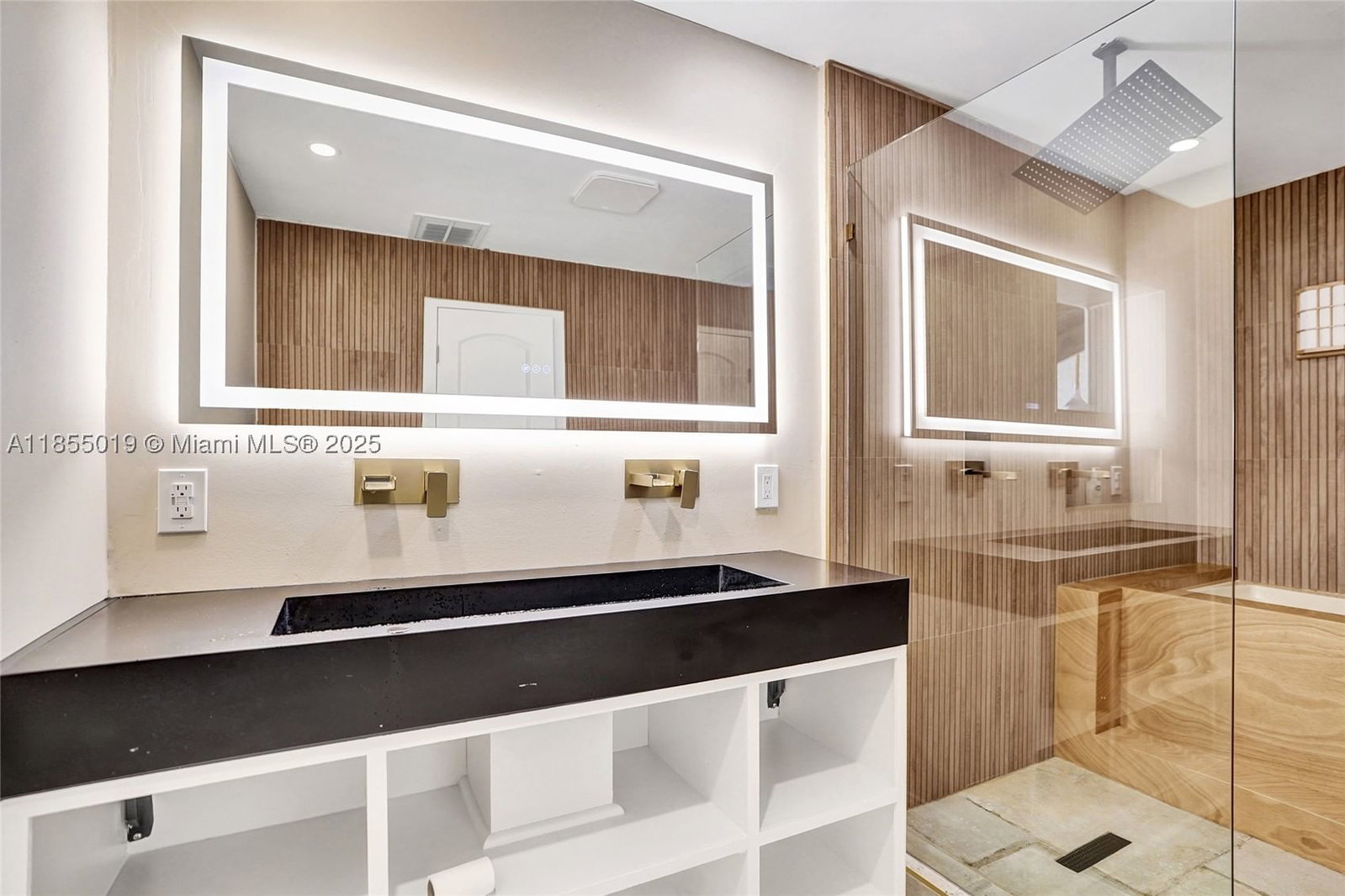Real estate property located at 3621 Lime Hill Rd #202, Broward, Hills Of Inverrary Tract, Lauderhill, FL