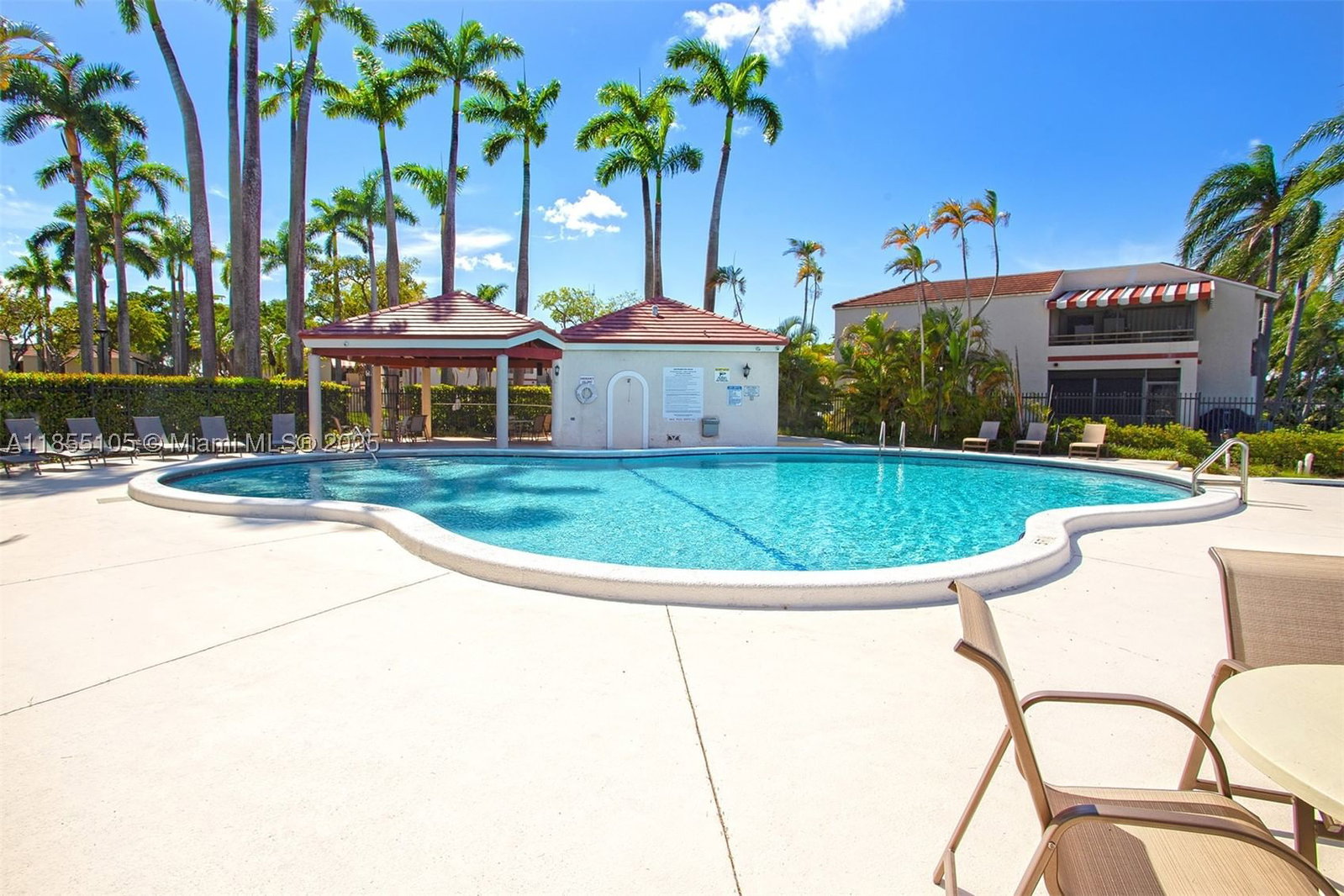 Real estate property located at 20110 3rd Ct #8, Miami-dade, Quatraine Condo Ii Ph Iii, Miami, FL