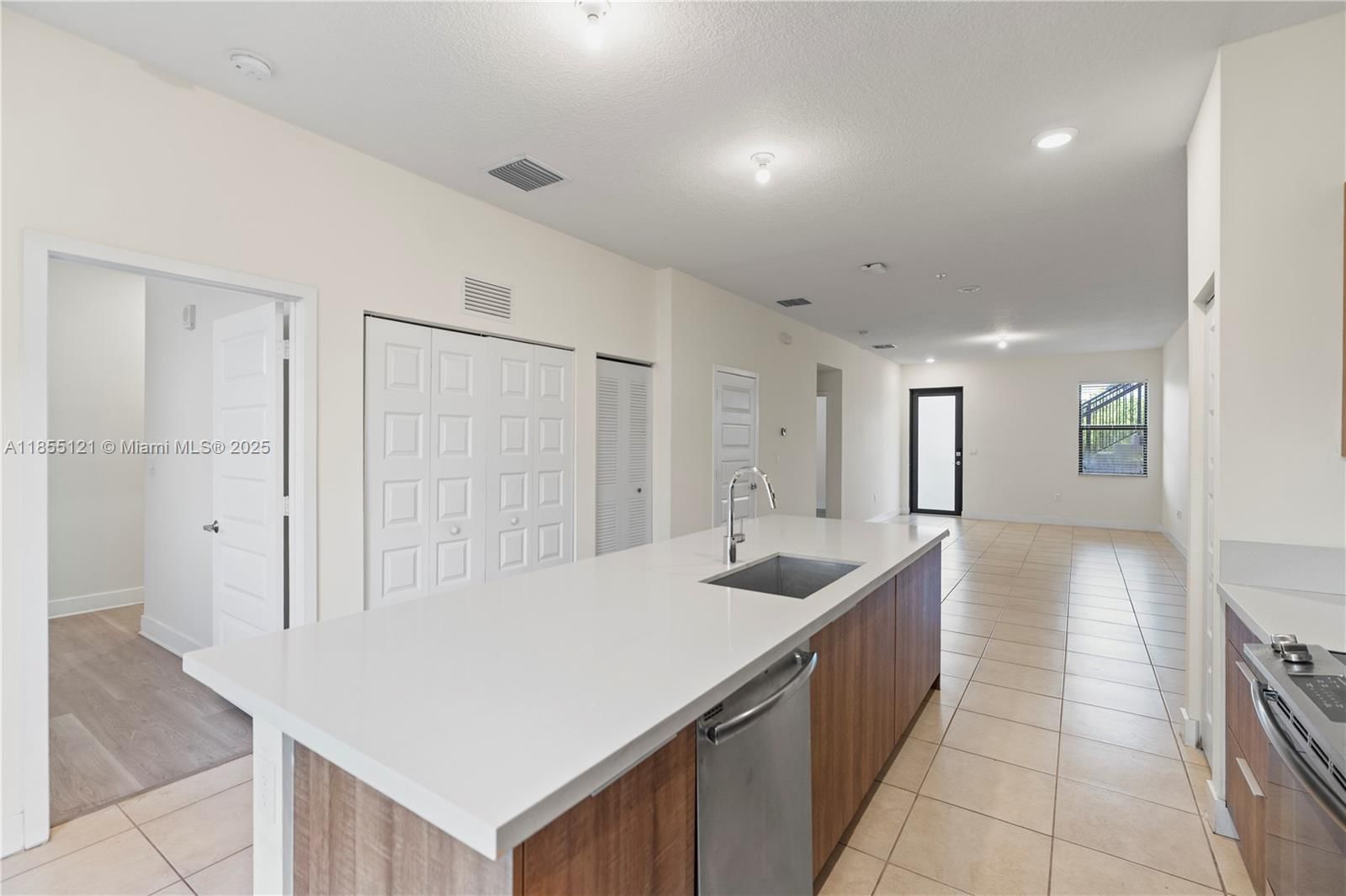 Real estate property located at 7831 104th Ave #22, Miami-dade, Apex At Park Central Cond, Doral, FL