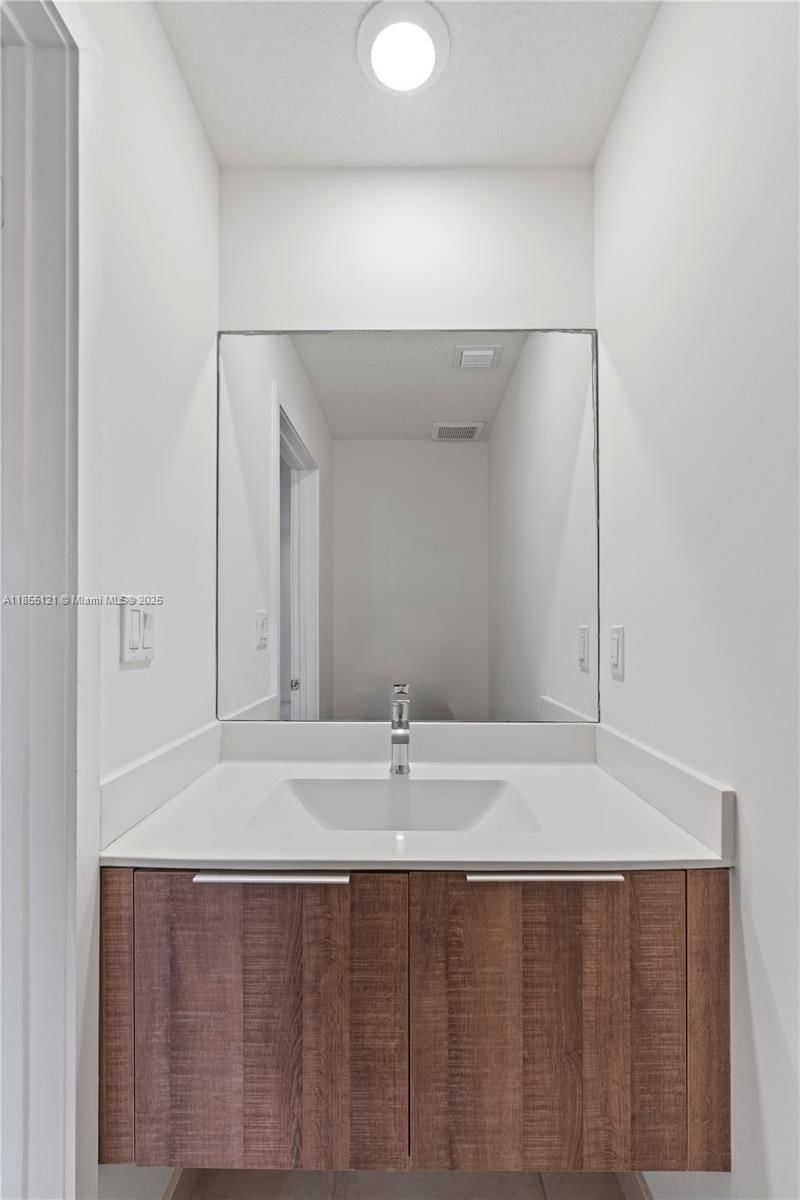 Real estate property located at 7831 104th Ave #22, Miami-dade, Apex At Park Central Cond, Doral, FL