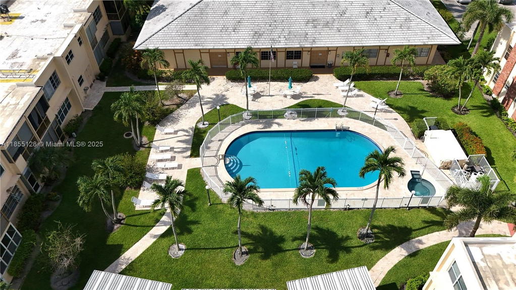 Real estate property located at 1350 Atlantic Shores Blvd #309, Broward, Irvington Gardens Condo, Hallandale Beach, FL