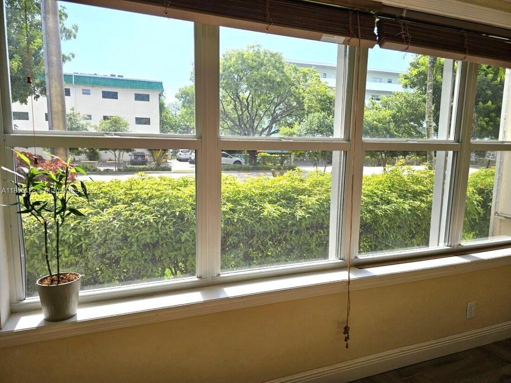 Real estate property located at 1350 Atlantic Shores Blvd #309, Broward, Irvington Gardens Condo, Hallandale Beach, FL
