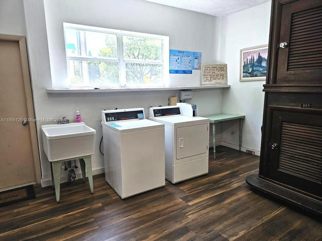 Real estate property located at 1350 Atlantic Shores Blvd #309, Broward, Irvington Gardens Condo, Hallandale Beach, FL