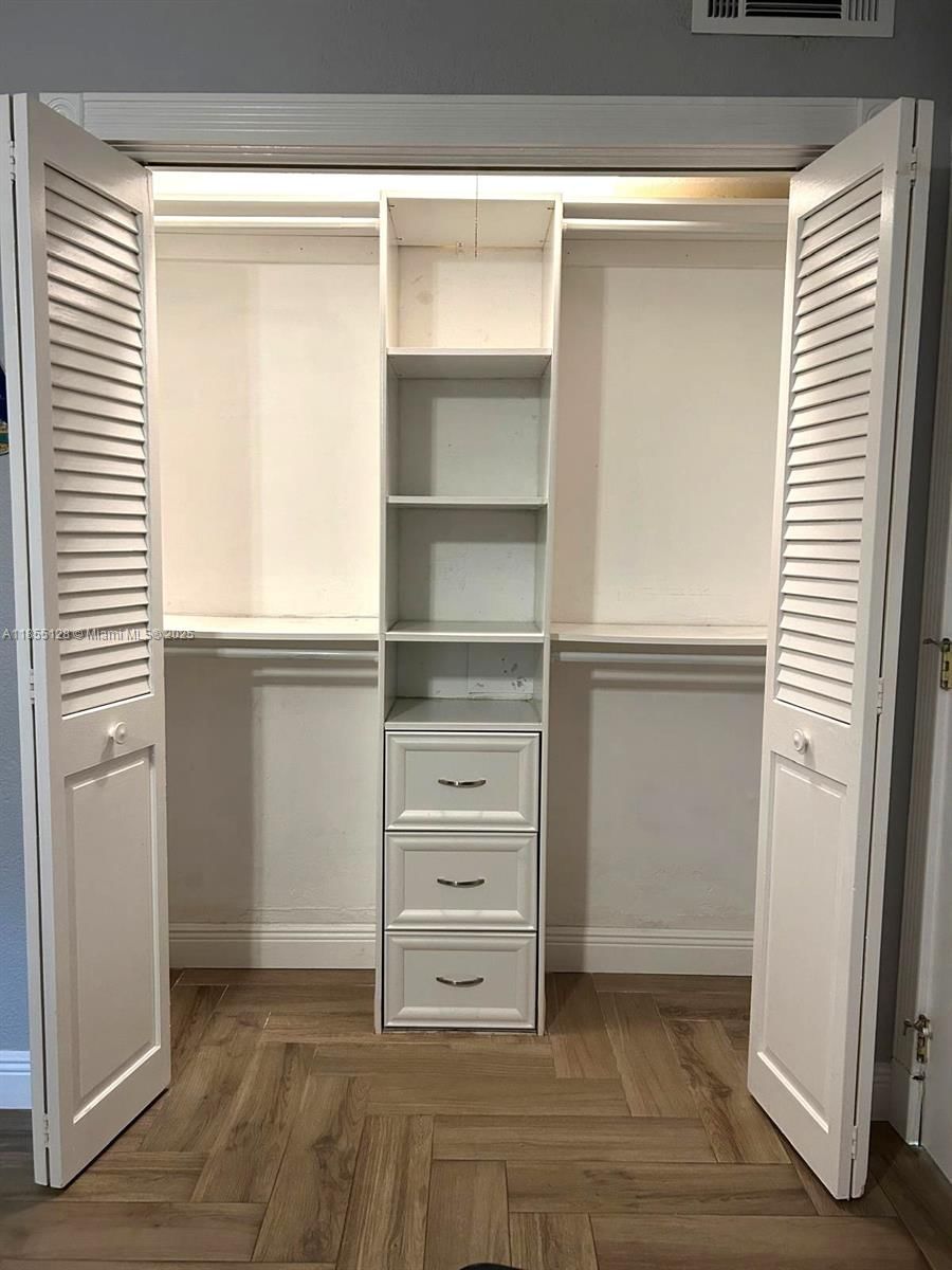 Real estate property located at 1350 Atlantic Shores Blvd #309, Broward, Irvington Gardens Condo, Hallandale Beach, FL