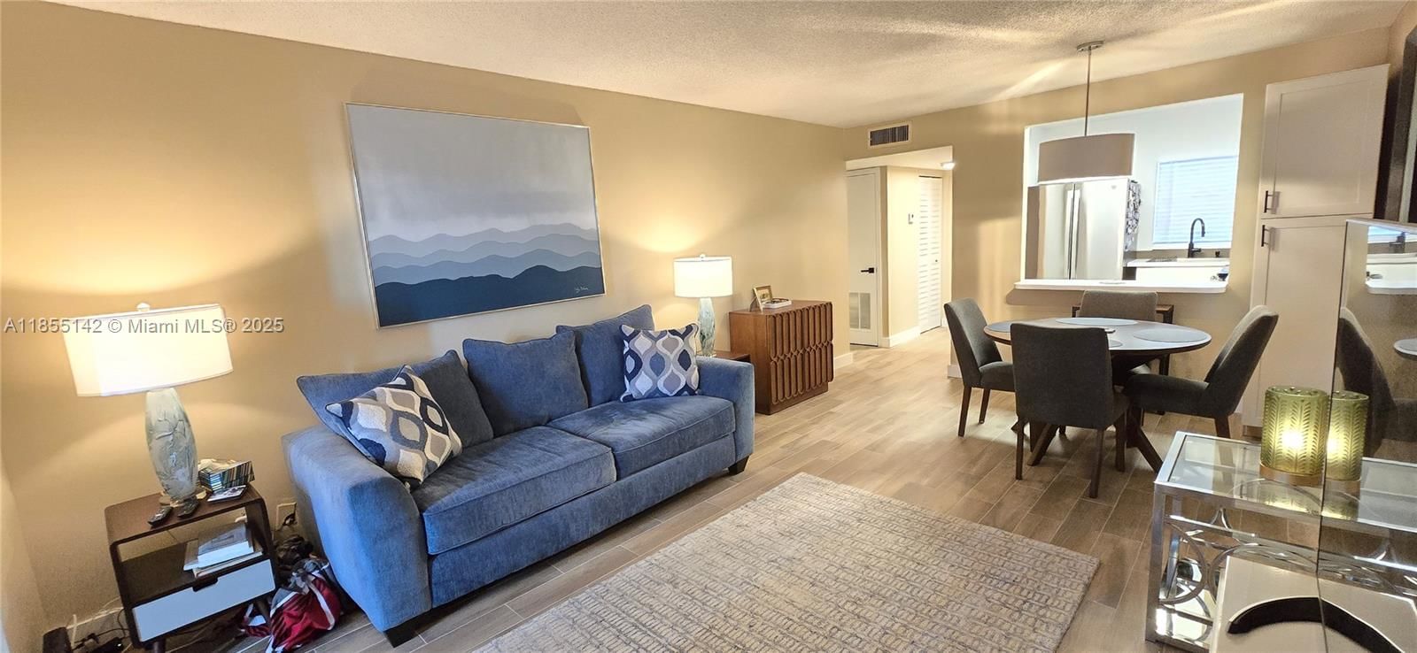 Real estate property located at 9480 Sunrise Lakes Blvd #306, Broward, Sunrise Lakes 133 Condo, Sunrise, FL