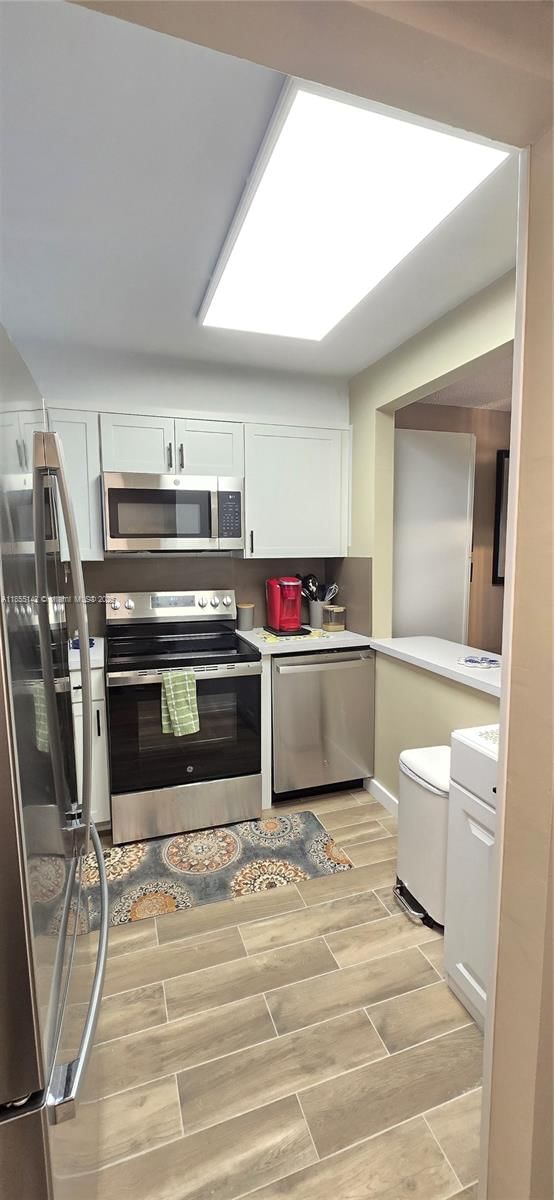 Real estate property located at 9480 Sunrise Lakes Blvd #306, Broward, Sunrise Lakes 133 Condo, Sunrise, FL