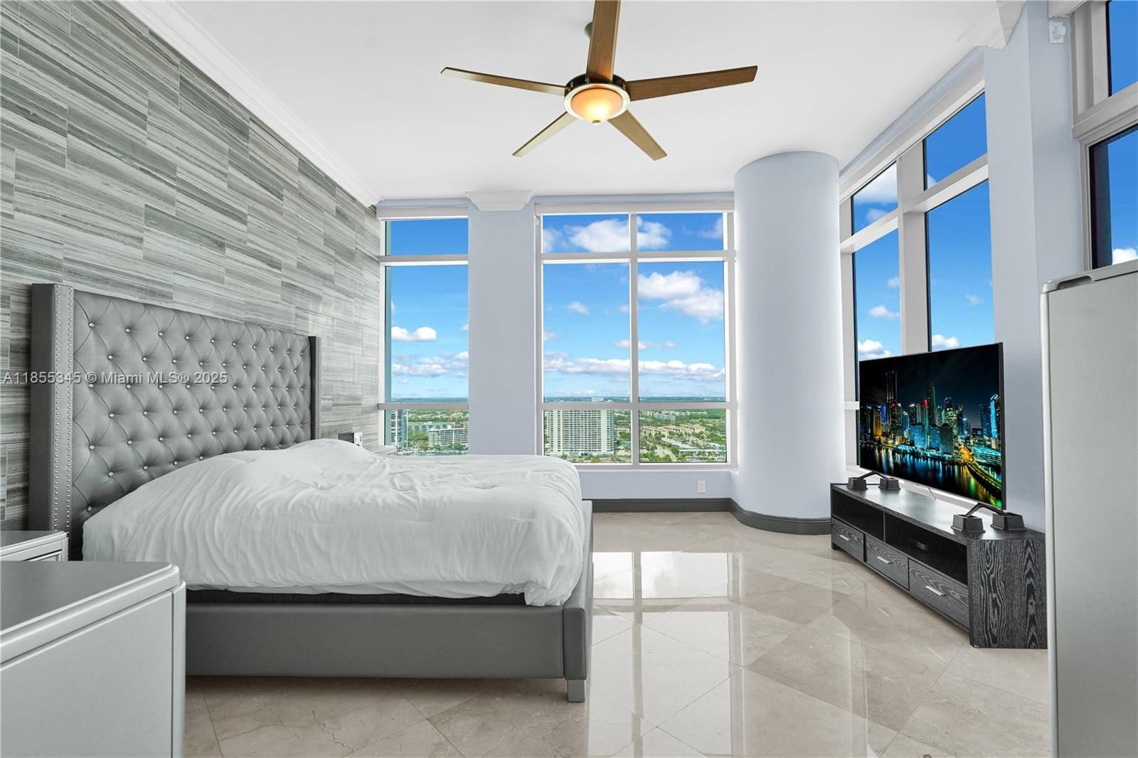 Real estate property located at 3535 Ocean Drive #2606, Broward, Diplomat Residences, Hollywood, FL