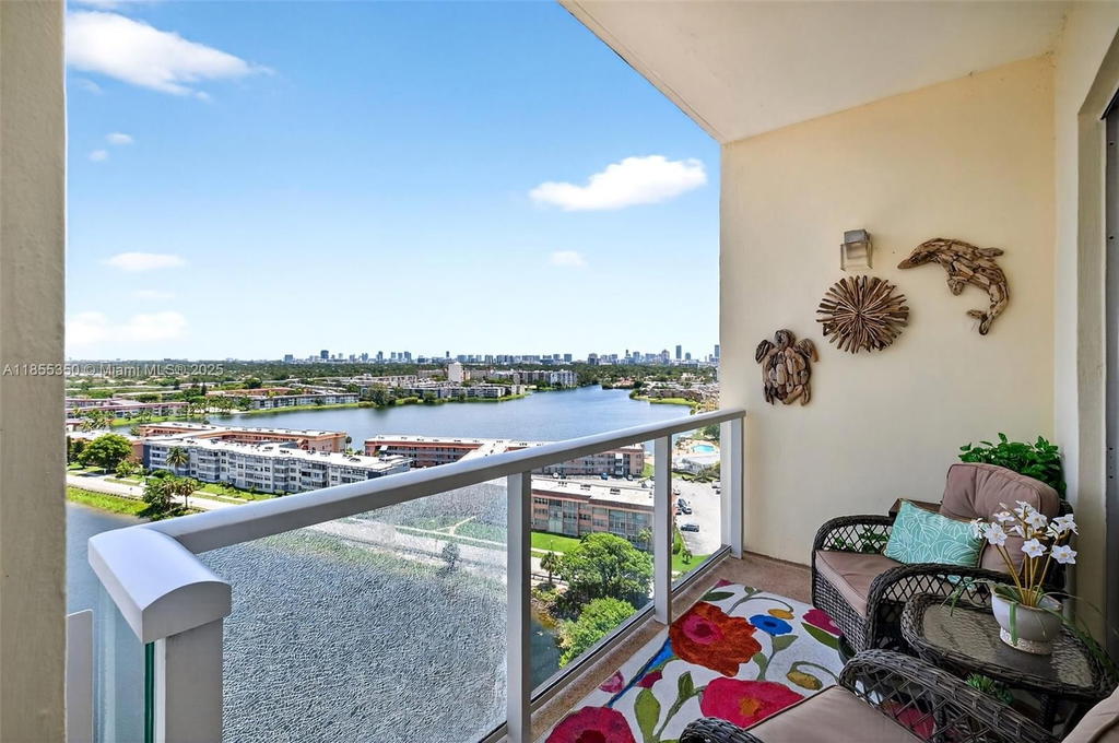 Real estate property located at 1351 Miami Gardens Dr #1712E, Miami-dade, Buckley Towers Condo - Ea, Miami, FL