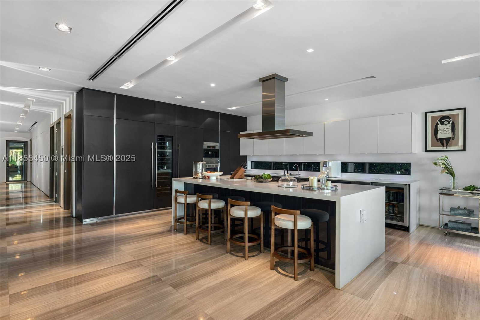 Real estate property located at 528 Lakeview Ct, Miami-dade, Surprise Point, Miami Beach, FL