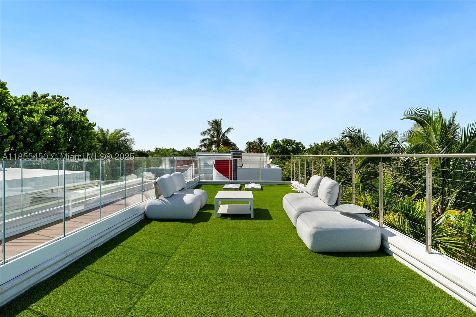 Real estate property located at 528 Lakeview Ct, Miami-dade, Surprise Point, Miami Beach, FL