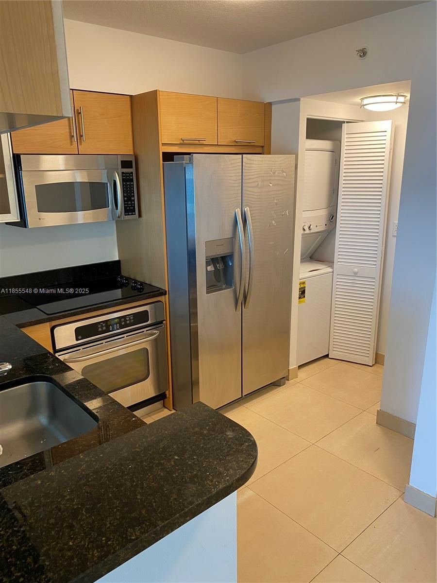 Real estate property located at 31 5th St #1806, Miami-dade, Brickell On The River N T, Miami, FL