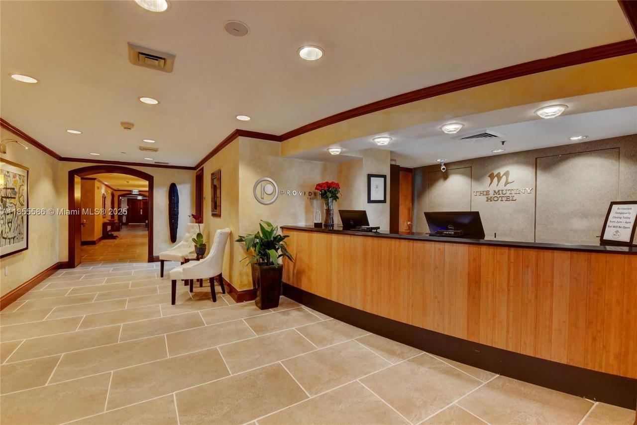 Real estate property located at 2951 Bayshore Dr #506, Miami-dade, The Mutiny Condo, Miami, FL
