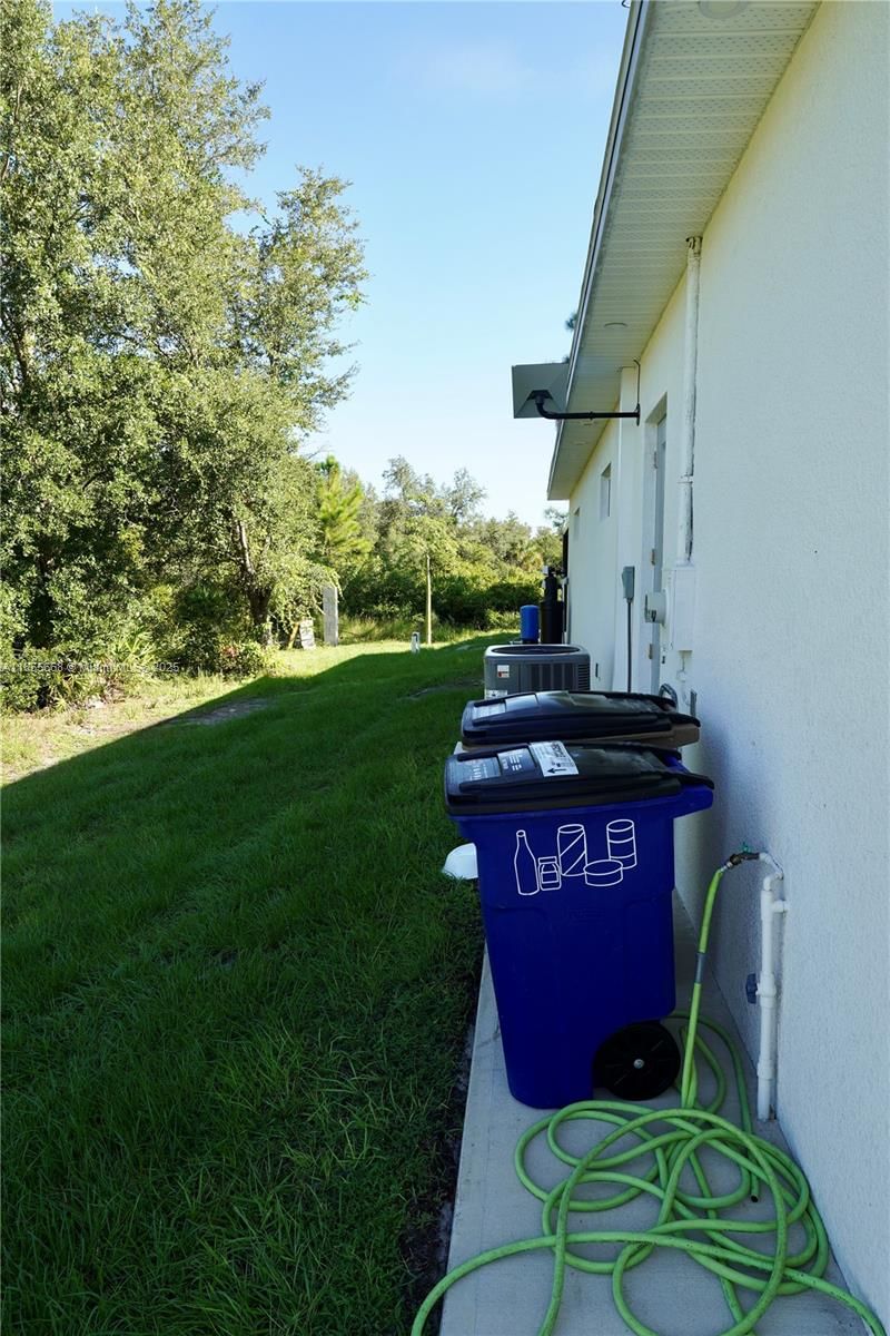 Real estate property located at 105 E 15th st, Lee, Lehigh Acres, Lehigh Acres, FL