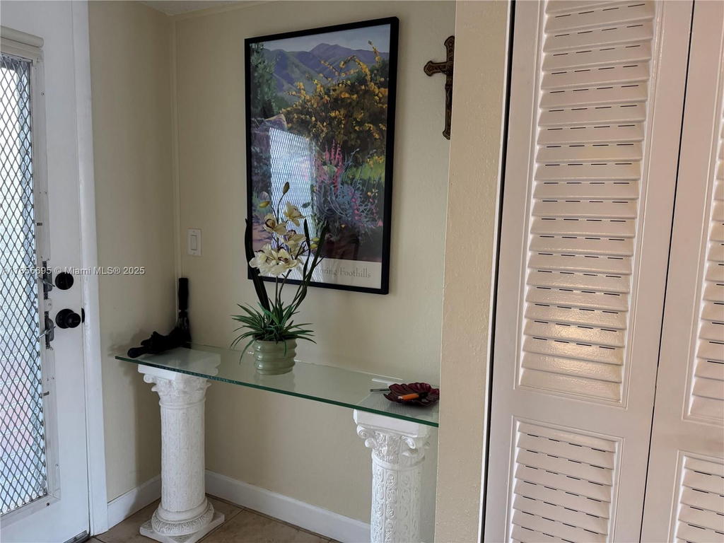 Real estate property located at 3180 Holiday Springs Blvd #5-112, Broward, Holiday Springs Village 1, Margate, FL