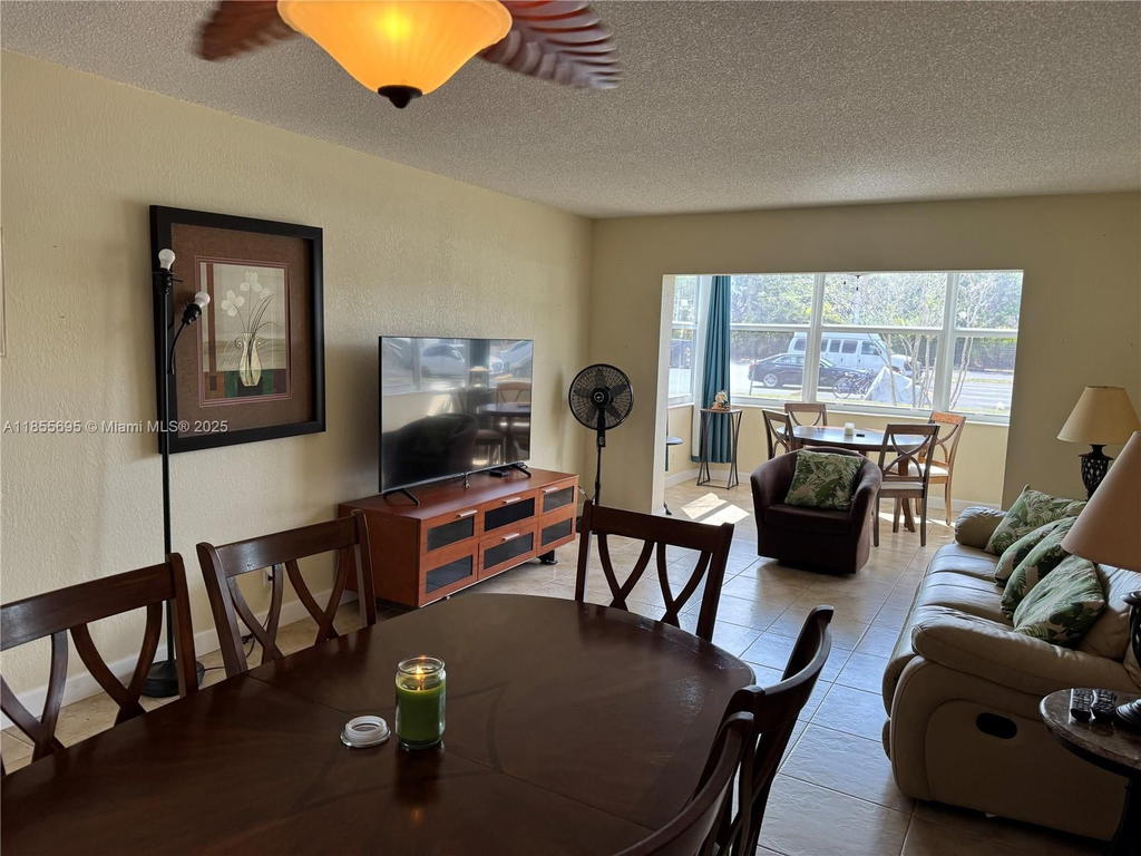 Real estate property located at 3180 Holiday Springs Blvd #5-112, Broward, Holiday Springs Village 1, Margate, FL