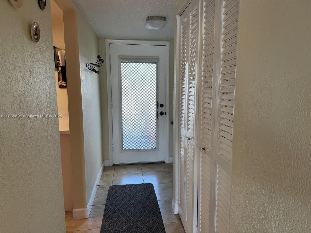 Real estate property located at 3180 Holiday Springs Blvd #5-112, Broward, Holiday Springs Village 1, Margate, FL