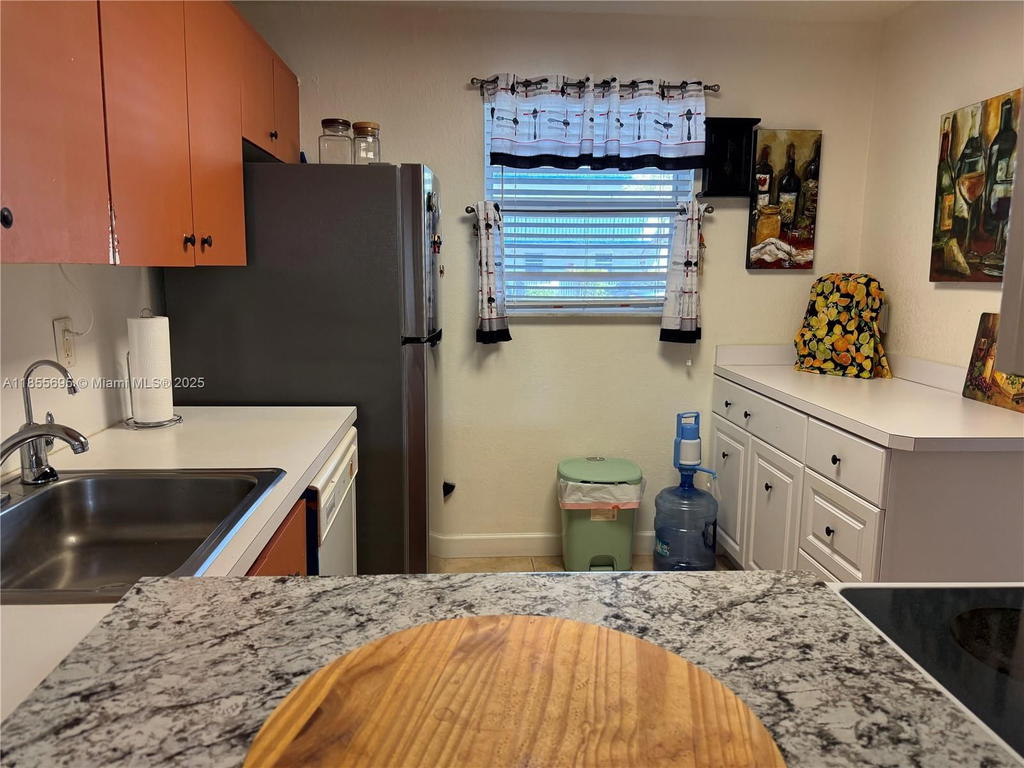 Real estate property located at 3180 Holiday Springs Blvd #5-112, Broward, Holiday Springs Village 1, Margate, FL