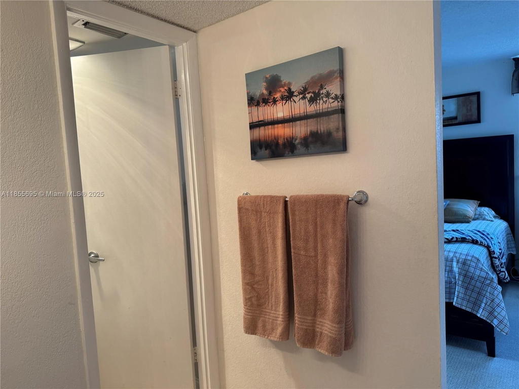 Real estate property located at 3180 Holiday Springs Blvd #5-112, Broward, Holiday Springs Village 1, Margate, FL