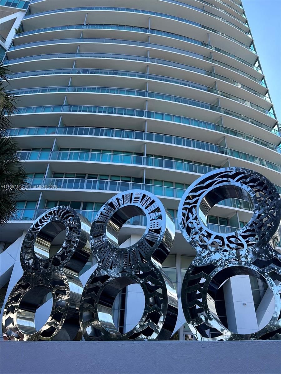 Real estate property located at 888 Biscayne Blvd #4106, Miami-dade, Marinablue Condo, Miami, FL
