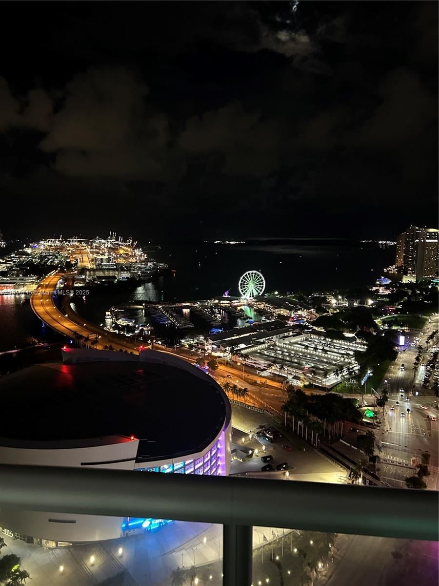 Real estate property located at 888 Biscayne Blvd #4106, Miami-dade, Marinablue Condo, Miami, FL