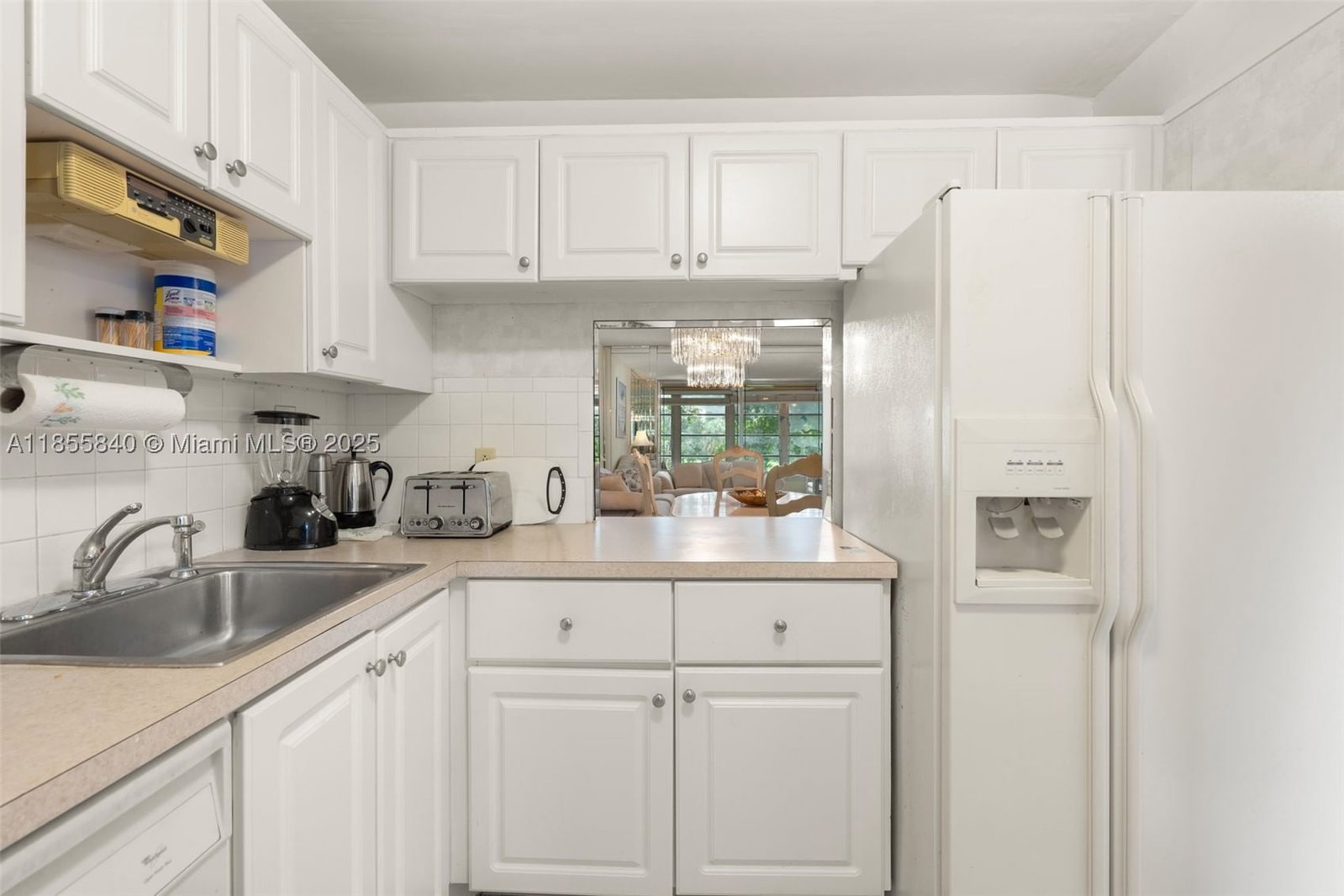 Real estate property located at 1040 Country Club Dr #309, Broward, Oriole Golf & Tennis Club, Margate, FL