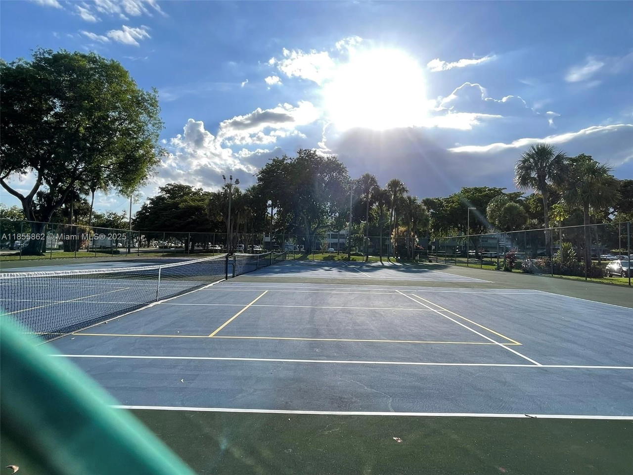 Real estate property located at 4975 Sabal Palm Blvd #208, Broward, Lakes Of Carriage Hills, Tamarac, FL
