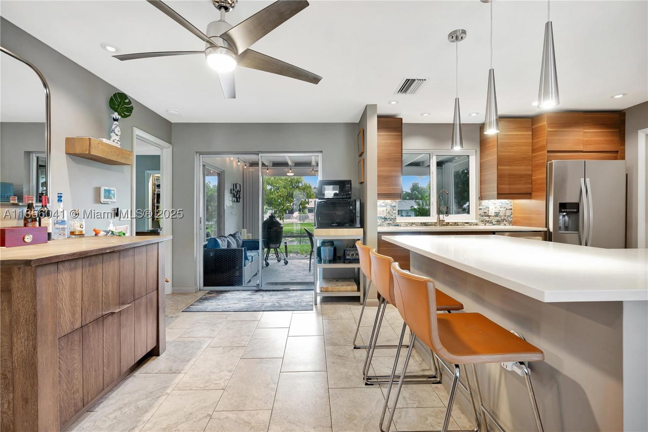 Real estate property located at 553 Riverside Drive, Palm Beach, Palm Beach Gardens Estate, Palm Beach Gardens, FL