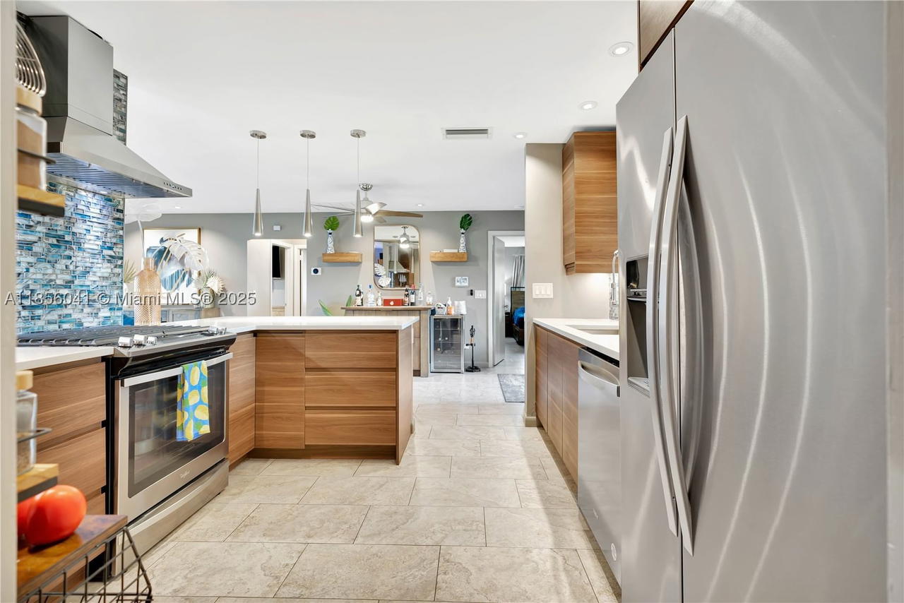 Real estate property located at 553 Riverside Drive, Palm Beach, Palm Beach Gardens Estate, Palm Beach Gardens, FL