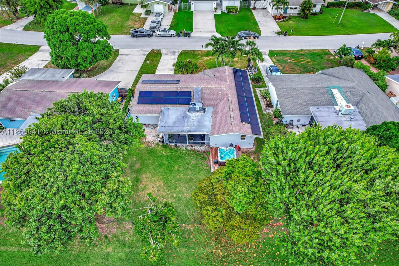 Real estate property located at 553 Riverside Drive, Palm Beach, Palm Beach Gardens Estate, Palm Beach Gardens, FL