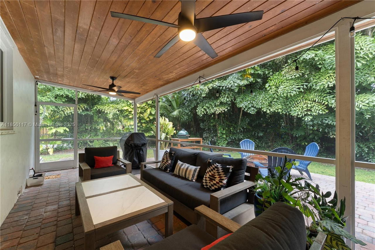 Real estate property located at 6200 34th St, Miami-dade, Coral Villas Rev, Miami, FL