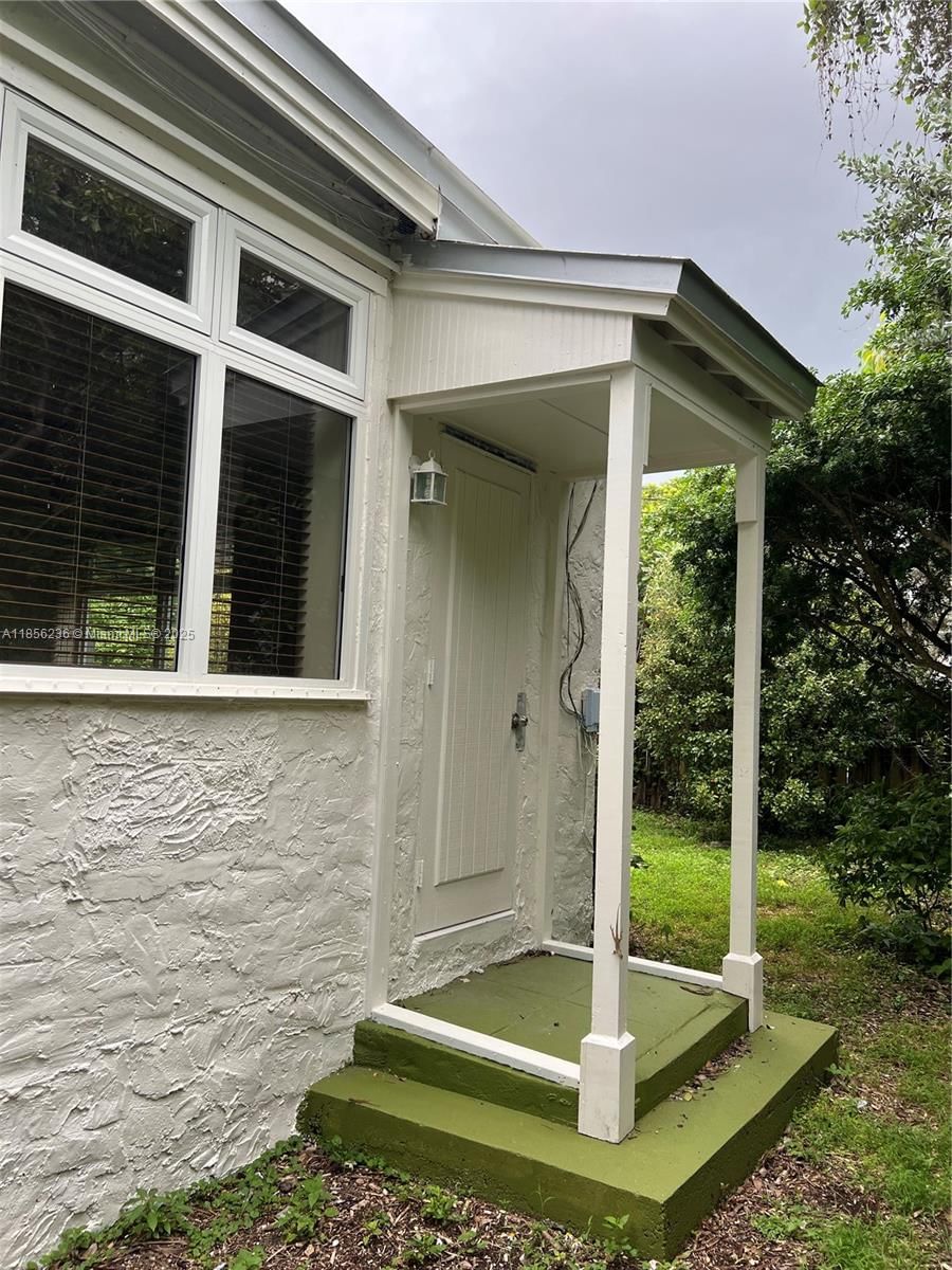 Real estate property located at 6243 57th St, Miami-dade, Cambridge Lawns, South Miami, FL