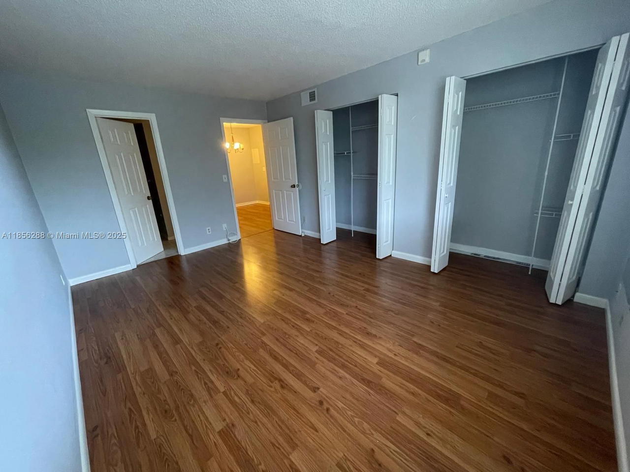 Real estate property located at 10717 Cleary Blvd #207, Broward, Lakes Of Jacaranda Condo, Plantation, FL